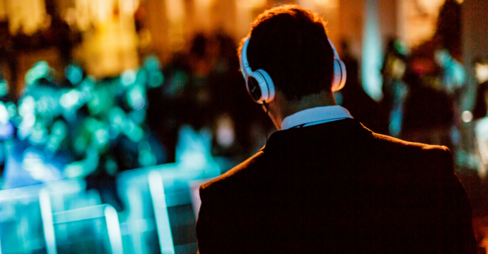 DJ Profesional para Fiestas